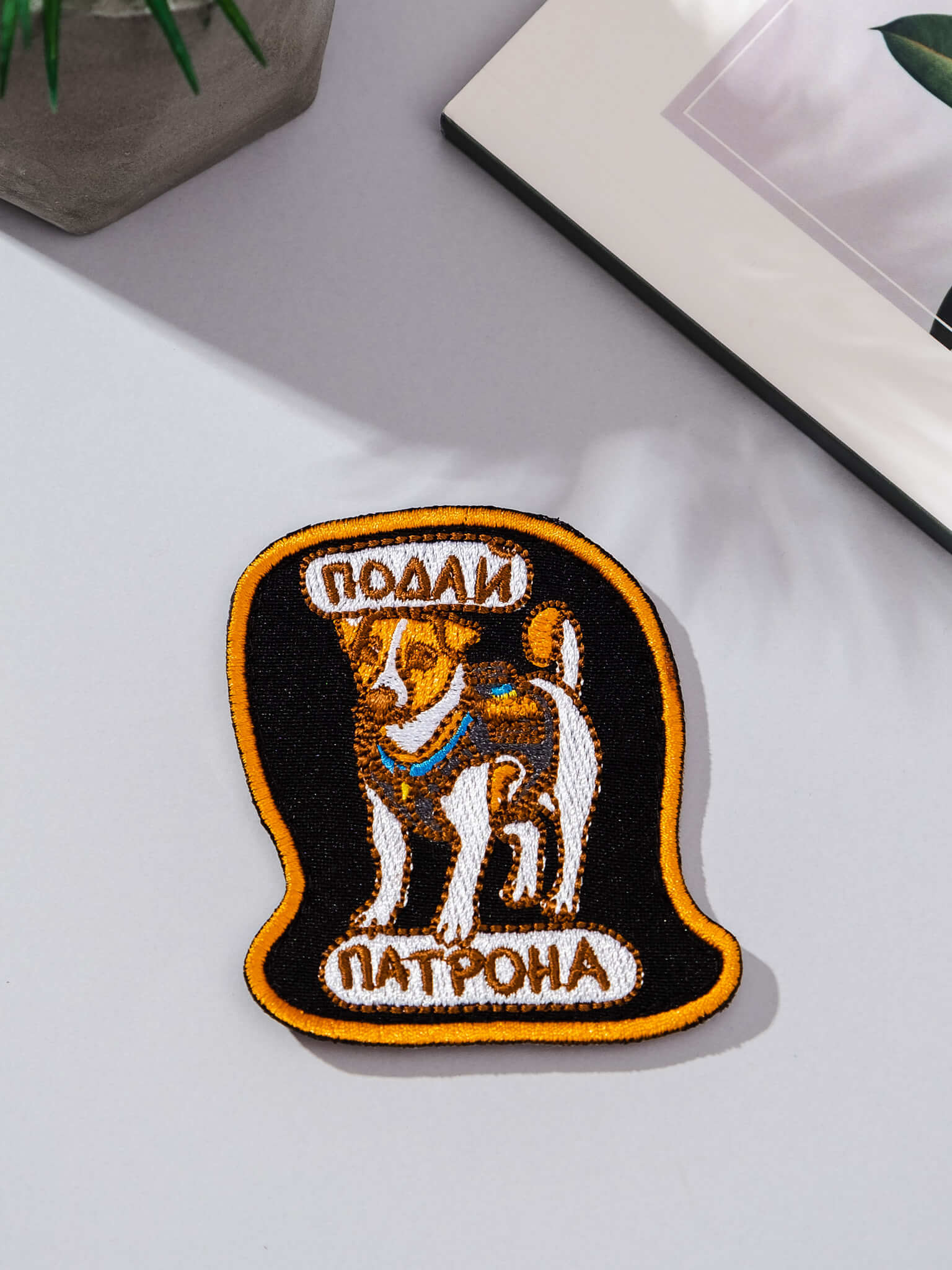 Картинка Шеврон